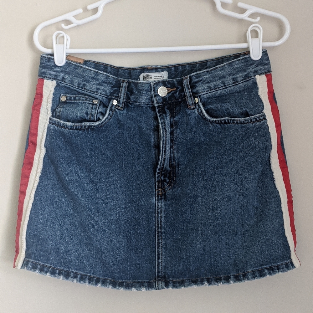 Denim mini skirt with red and white stripes